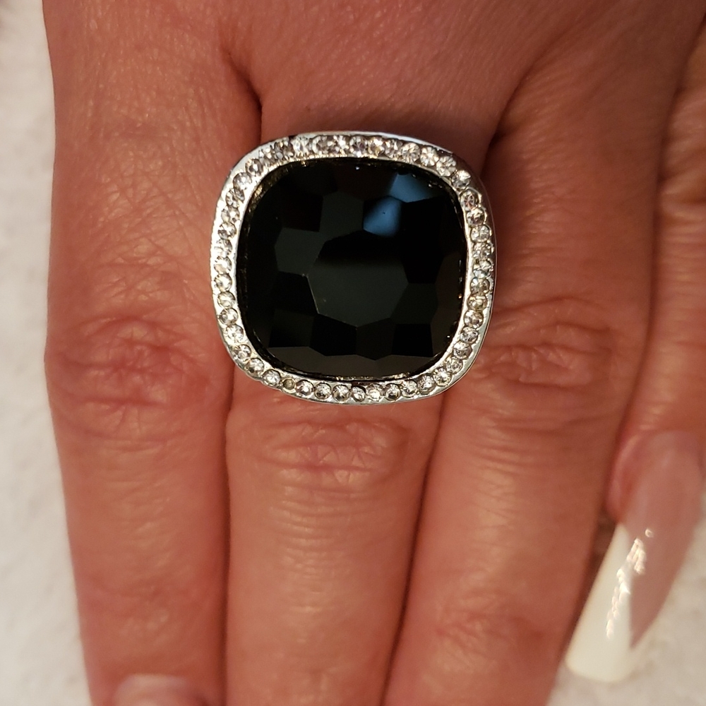 Women's Ring